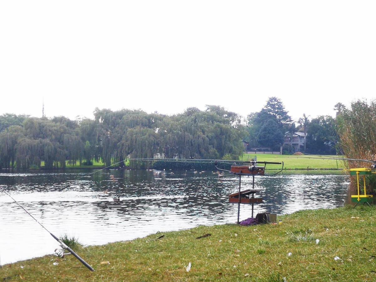 Southy Inn By The Lake Benoni Dış mekan fotoğraf